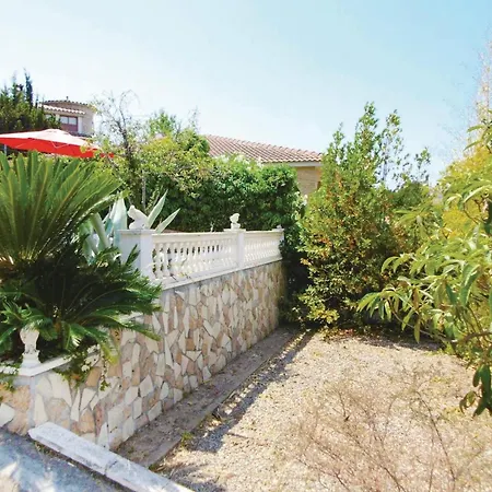 Holiday home Awesome In With Kitchen Vidreres
